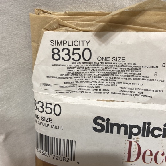 Simplicity Home Decorating Pattern #8350 - Picture 3 of 6